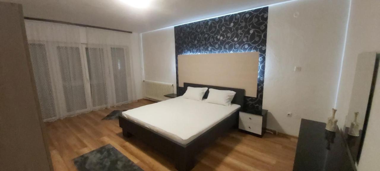 Apartman Excluziv プリイェドル エクステリア 写真